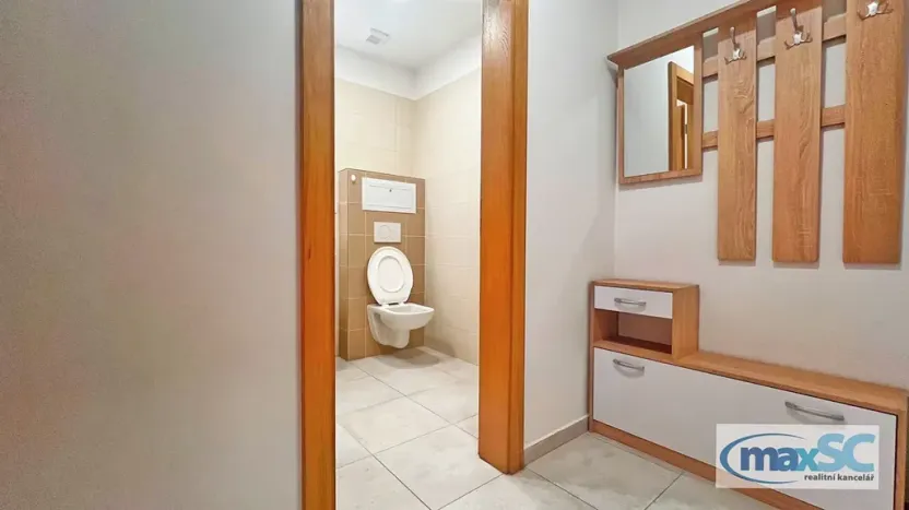 Pronájem bytu 3+kk, Holice, Hradecká, 71 m2