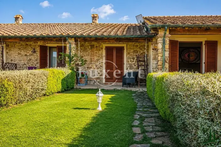 Prodej ubytování, Manciano, Itálie, 550 m2