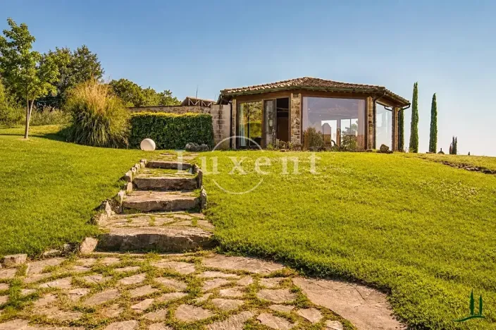 Prodej ubytování, Manciano, Itálie, 550 m2