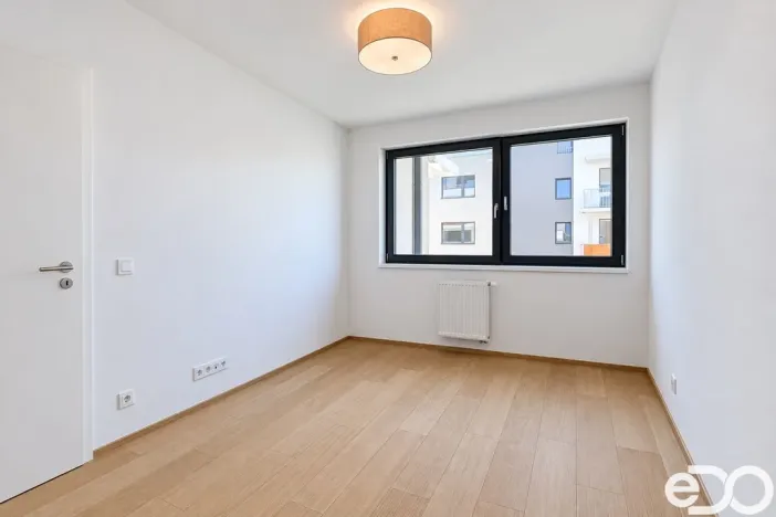 Pronájem bytu 2+kk, Praha, Za Pískovnou, 61 m2