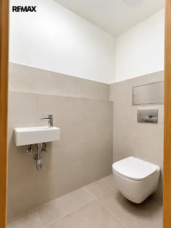 Pronájem bytu 3+kk, Praha - Dolní Chabry, U Traktorky, 77 m2