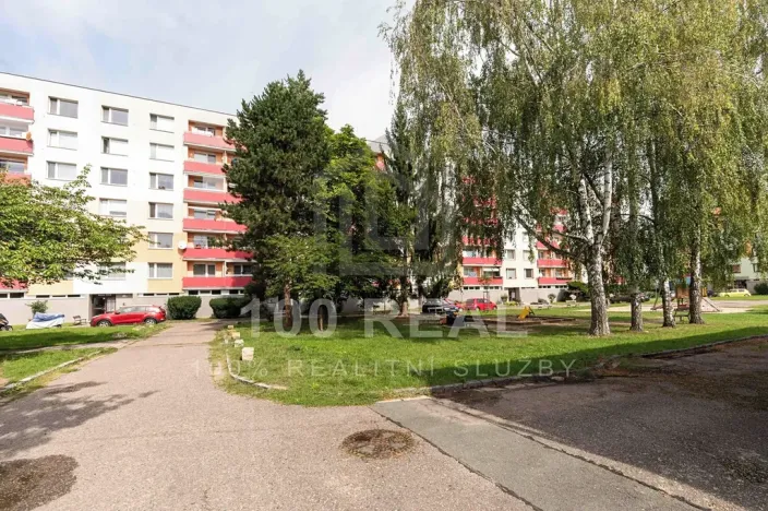 Pronájem bytu 2+1, Hradec Králové, Urxova, 64 m2