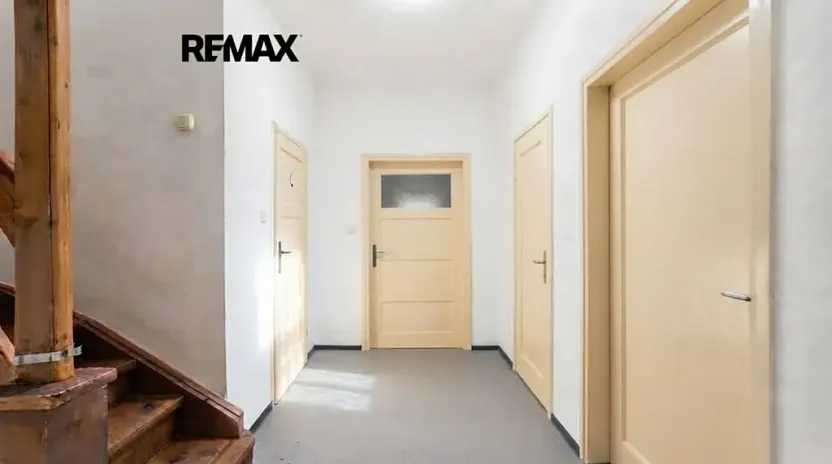 Pronájem bytu 4+1, Praha - Košíře, Urbanova, 90 m2
