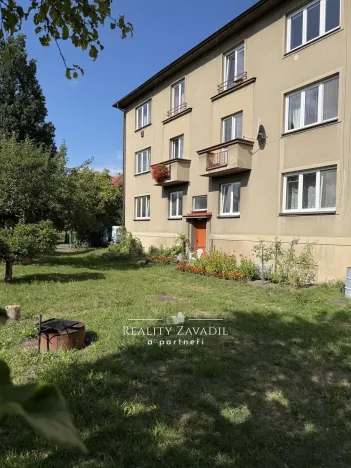 Prodej bytu 3+1, Pardubice, Sezemická, 58 m2