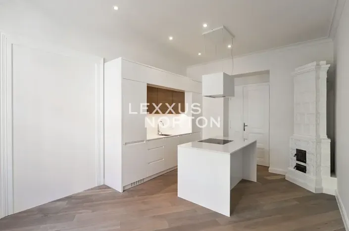 Pronájem bytu 2+kk, Praha - Vinohrady, náměstí Jiřího z Poděbrad, 54 m2