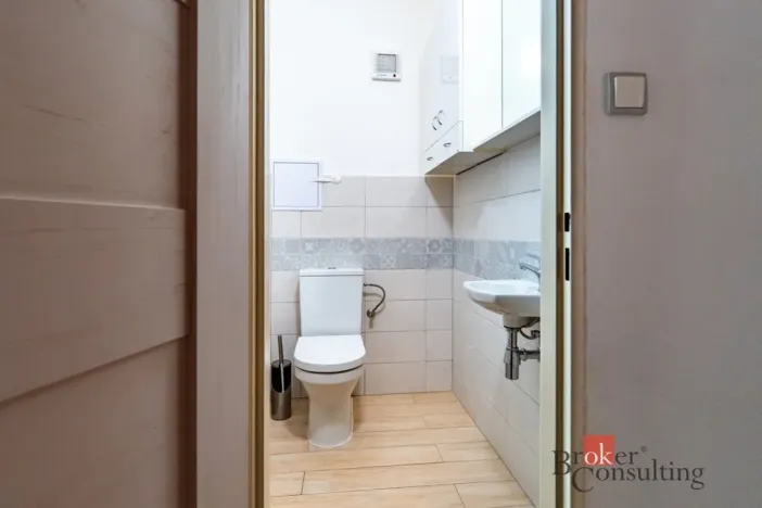 Pronájem bytu 2+kk, Liberec - Liberec II-Nové Město, Truhlářská, 90 m2