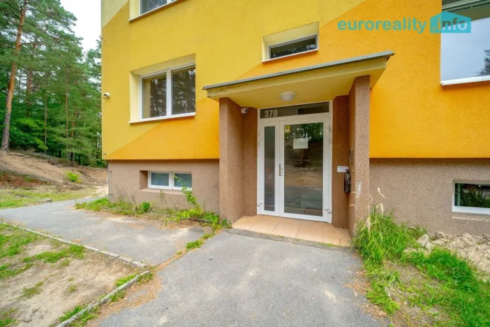 Prodej bytu 2+1, Stráž pod Ralskem, Máchova, 42 m2