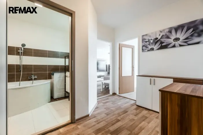 Pronájem bytu 3+kk, Praha - Hostivař, Loučimská, 63 m2