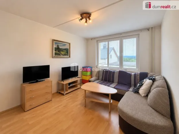 Prodej bytu 1+1, Oloví, náměstí Horní, 38 m2