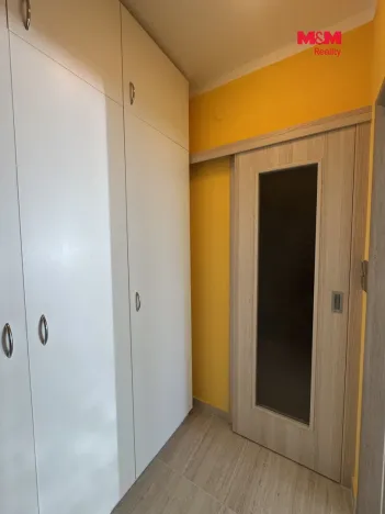 Pronájem bytu 1+kk, Chrudim - Chrudim IV, Na Větrníku, 36 m2
