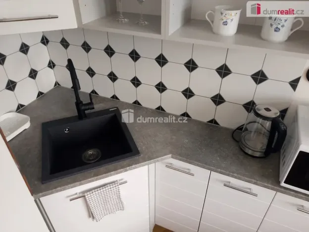 Pronájem bytu 1+kk, Karlovy Vary, Ondřejská, 20 m2