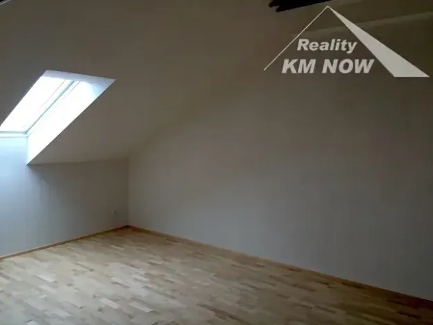 Pronájem bytu 2+kk, Kroměříž, 82 m2
