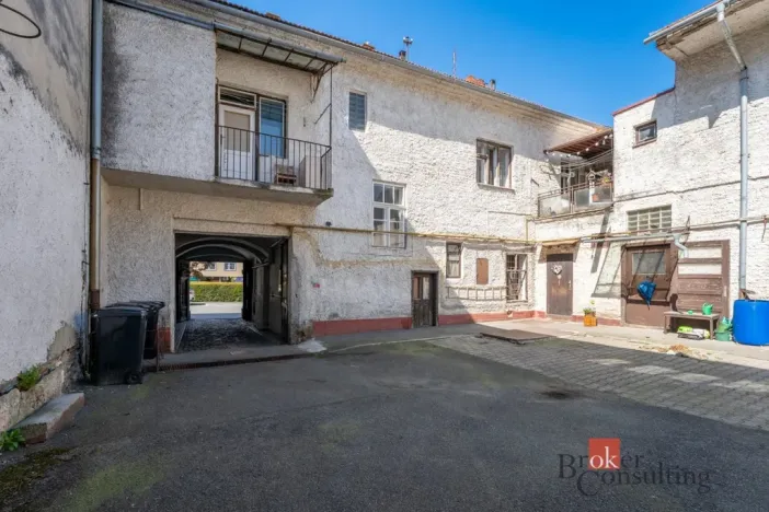 Prodej atypického bytu, Blansko, 309 m2