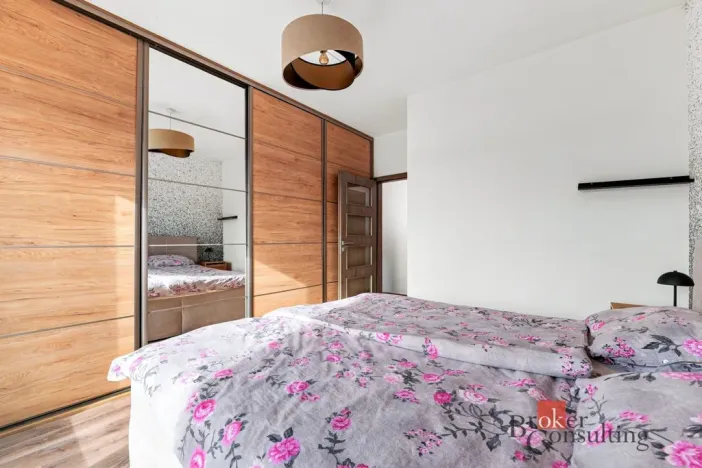 Pronájem bytu 2+kk, Plzeň - Východní Předměstí, Papírnická, 63 m2
