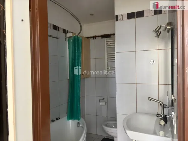 Prodej bytu 2+1, Mariánské Lázně - Úšovice, Hroznatova, 50 m2