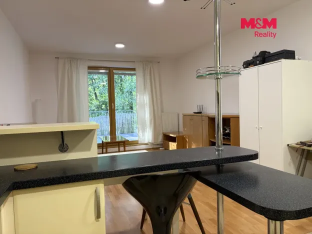 Pronájem bytu 1+kk, Zlín, Pasecká, 46 m2