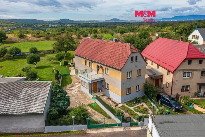 Prodej rodinného domu, Chlumec - Český Újezd, 190 m2