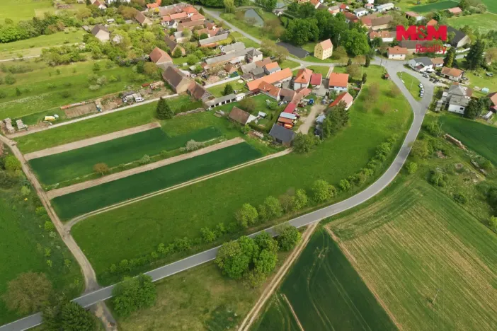 Prodej pozemku pro bydlení, Břežany, 8048 m2