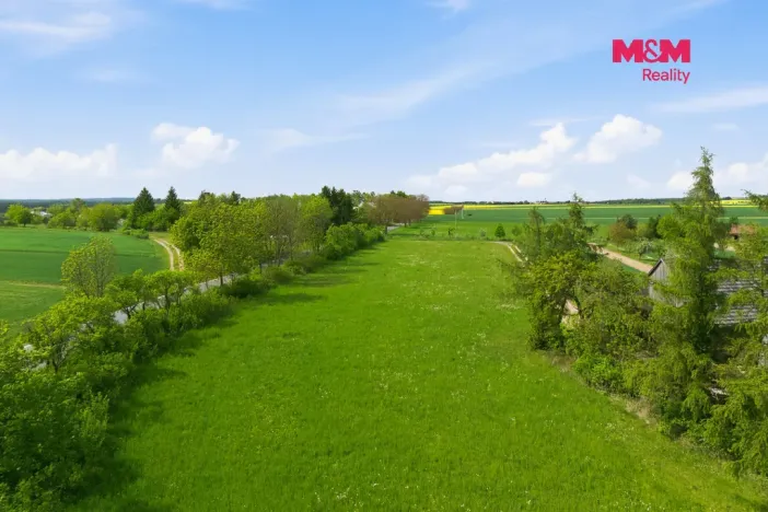 Prodej pozemku pro bydlení, Břežany, 8048 m2
