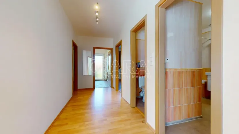 Pronájem rodinného domu, Hořovice, K Výrovně, 112 m2