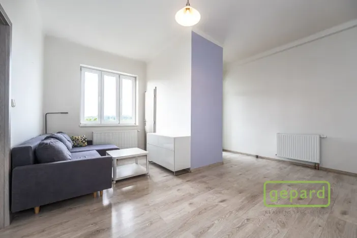 Pronájem bytu 2+kk, Praha, Oblouková, 50 m2