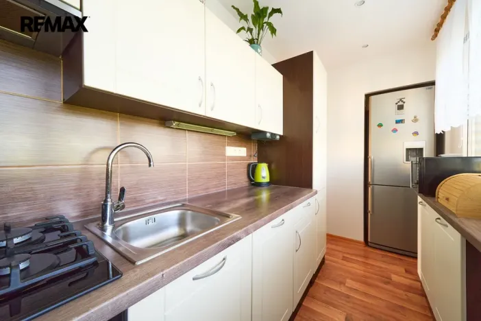 Prodej bytu 3+1, Hradec Králové - Slezské Předměstí, Severní, 63 m2