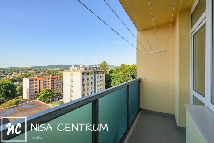 Pronájem bytu 1+1, Liberec, Nad Školou, 37 m2