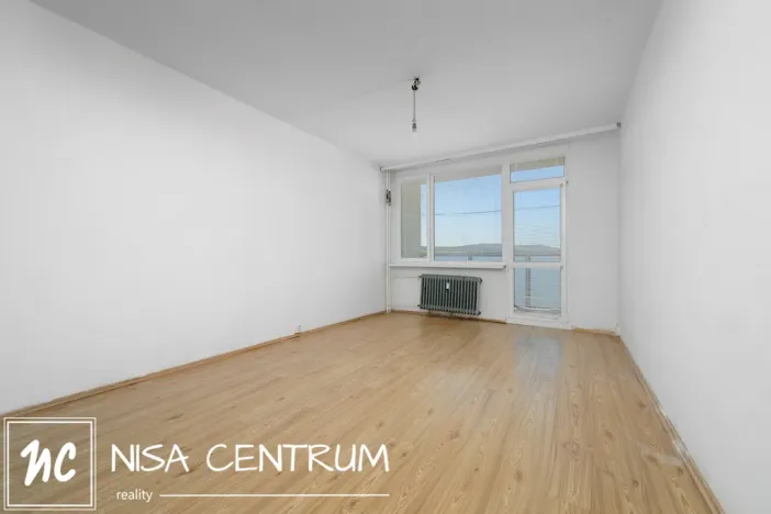 Pronájem bytu 1+1, Liberec, Nad Školou, 37 m2