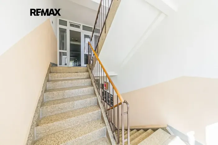 Prodej bytu 2+kk, Kladno, Vodárenská, 37 m2