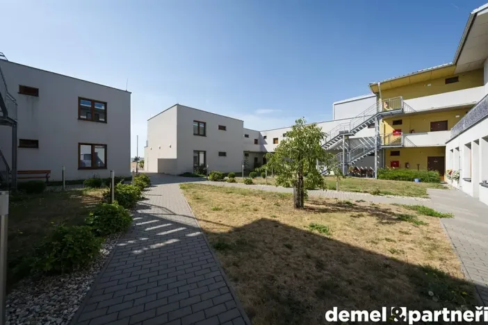 Prodej bytu 2+kk, Lavičky, 43 m2