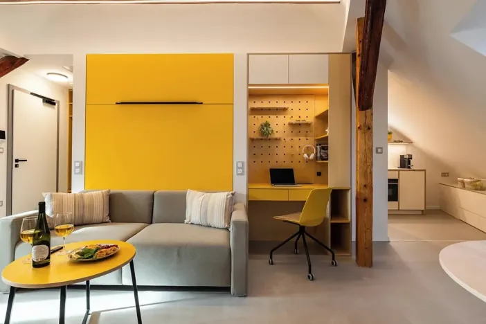 Pronájem atypického bytu, Litomyšl, Šmilovského, 42 m2