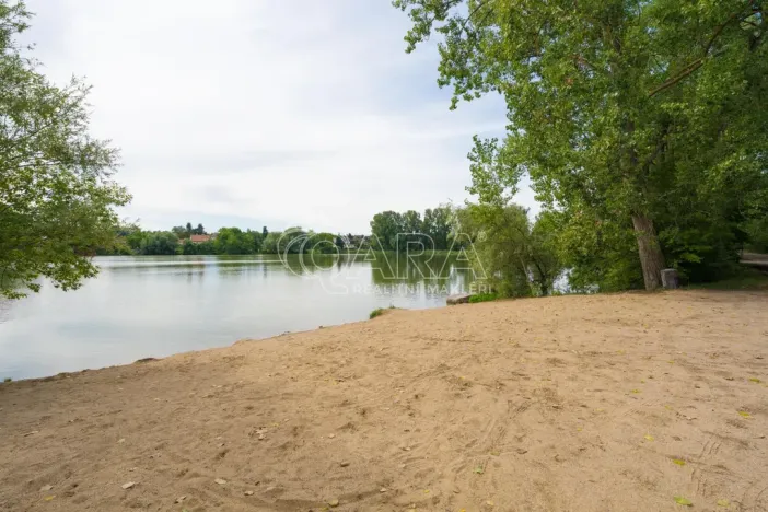 Prodej bytu 2+kk, Chýně, Uherova, 53 m2