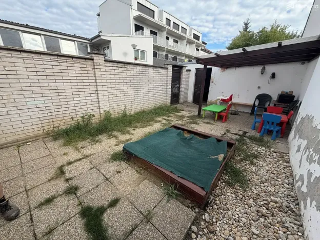 Pronájem obchodního prostoru, Brno, Jamborova, 104 m2