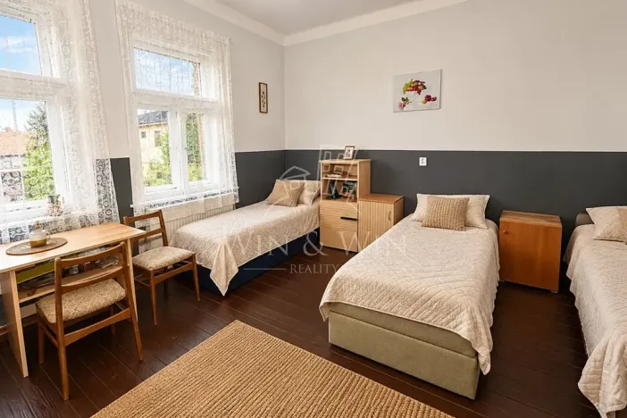 Pronájem ubytování, Praha - Horní Počernice, Lukavecká, 550 m2