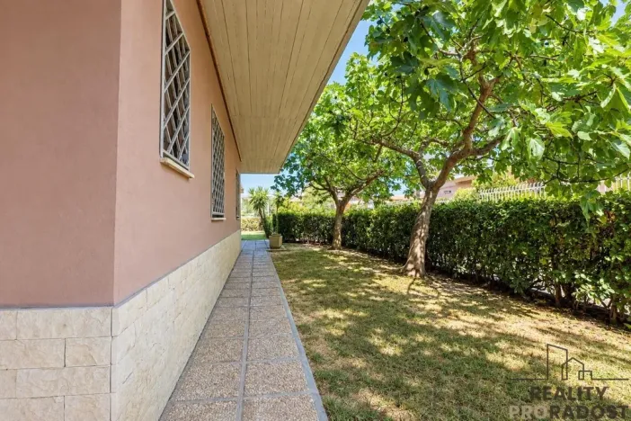 Prodej bytu 3+1, Silvi, Itálie, 79 m2