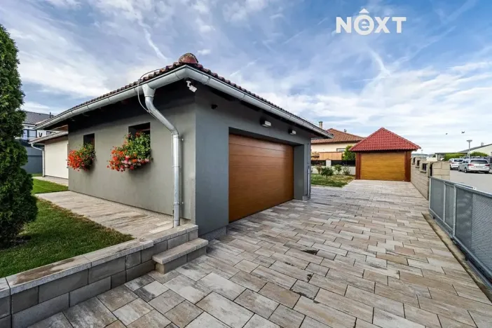 Prodej rodinného domu, Kaplice, Polní, 140 m2