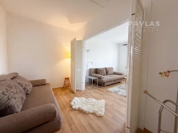 Pronájem bytu 1+1, Lhenice, Sídliště SNP, 43 m2