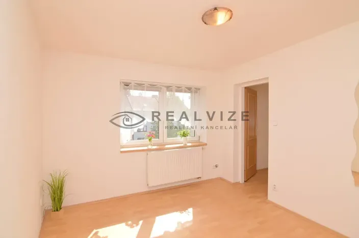 Pronájem bytu 2+kk, České Budějovice, Ledenická, 36 m2