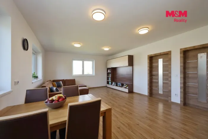 Prodej rodinného domu, Zbraslavice, 1381 m2