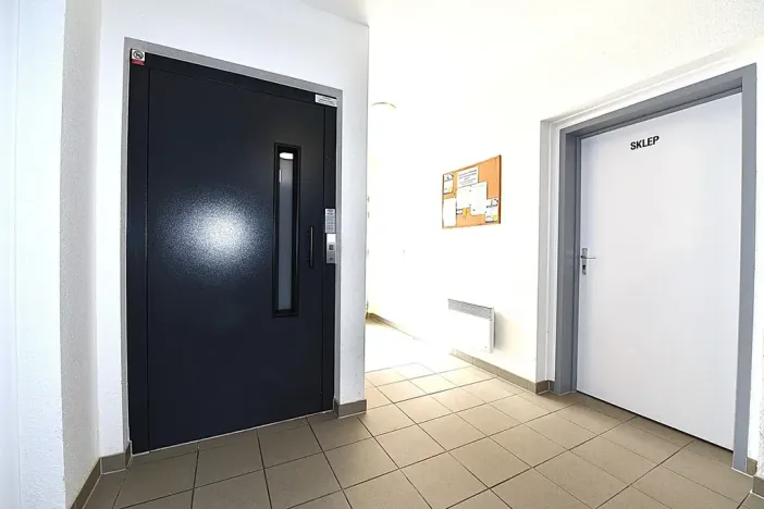 Pronájem bytu 1+kk, Kladno, Generála Selnera, 37 m2