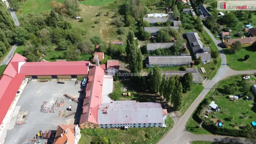 Prodej ubytování, Skapce - Zálezly, 1218 m2