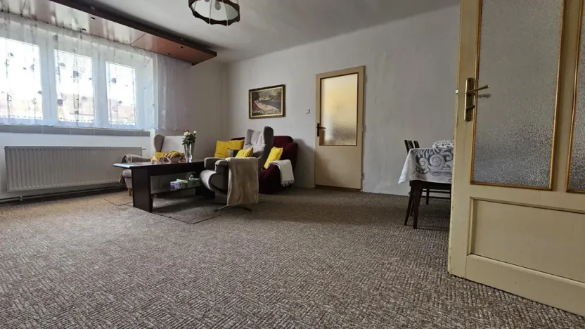 Prodej rodinného domu, Rousínov, Sušilovo náměstí, 175 m2