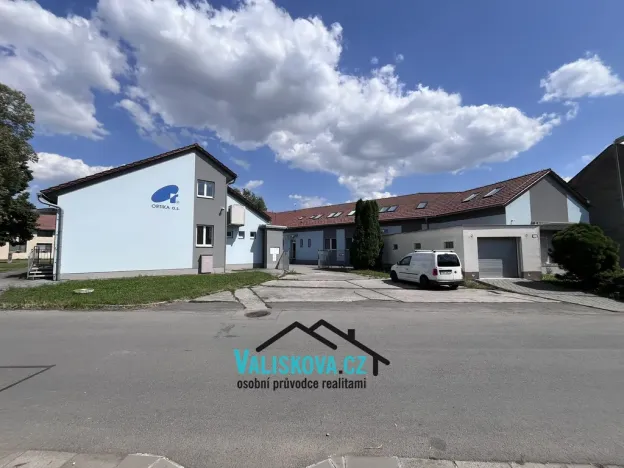Pronájem ordinace, Hulín, Vrchlického, 300 m2