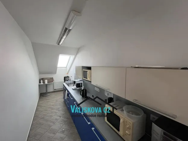 Pronájem ordinace, Hulín, Vrchlického, 300 m2