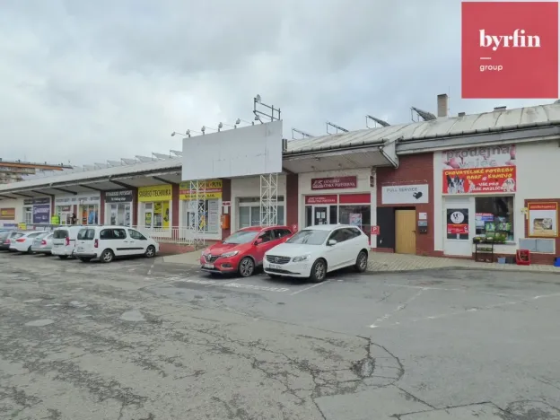 Pronájem obchodního prostoru, Opava, Zámecký okruh, 215 m2