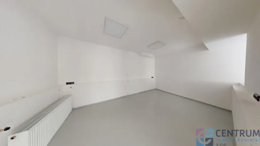 Pronájem kanceláře, Jablonec nad Nisou, Liberecká, 350 m2