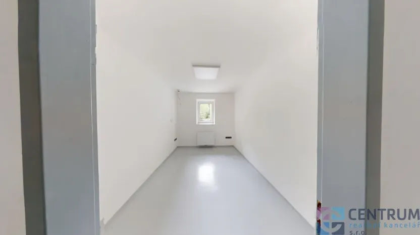 Pronájem kanceláře, Jablonec nad Nisou, Liberecká, 350 m2