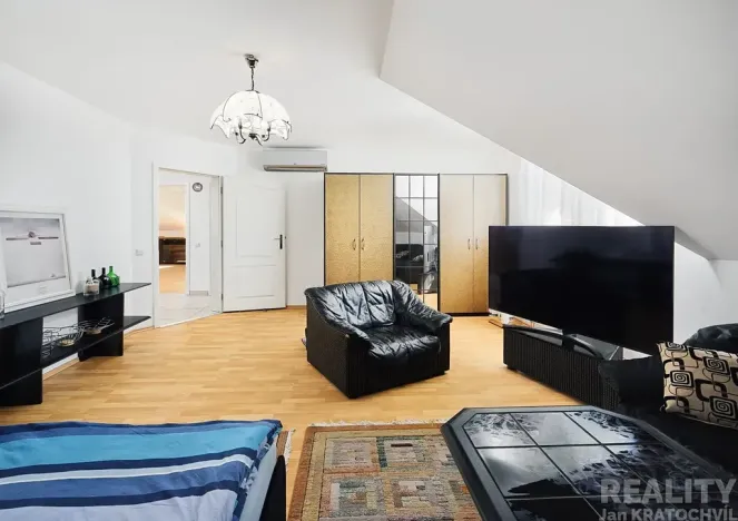 Prodej rodinného domu, Jesenice, Lázeňská, 320 m2