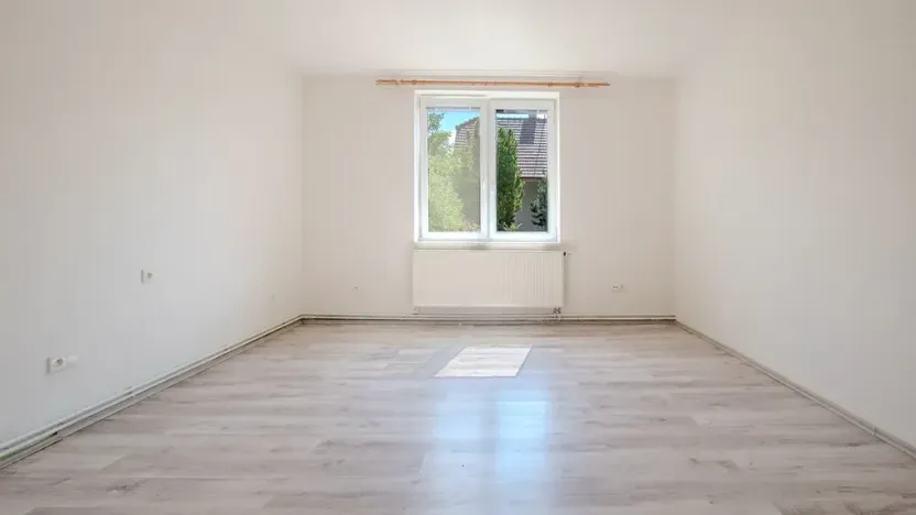 Pronájem bytu 2+kk, Poděbrady, Štítného, 65 m2
