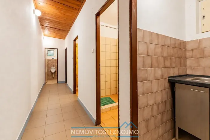 Prodej chaty, Štítary, 180 m2
